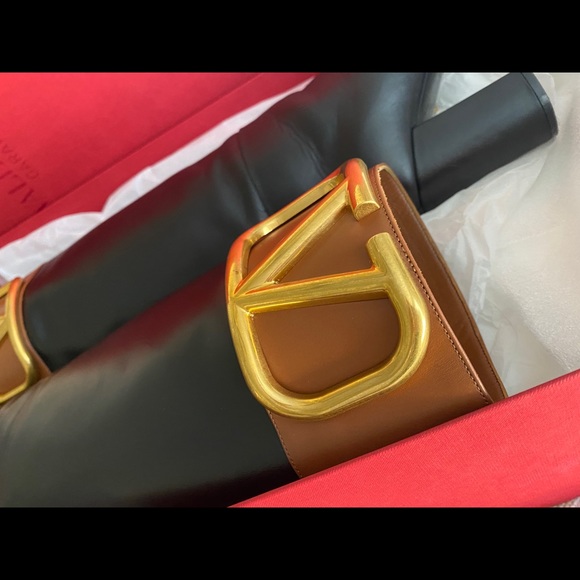 Knee high Valentino Boots size 7 - Picture 7 of 9